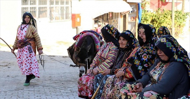 Yüzyıllardır 'üç-beş'ten vazgeçmiyorlar