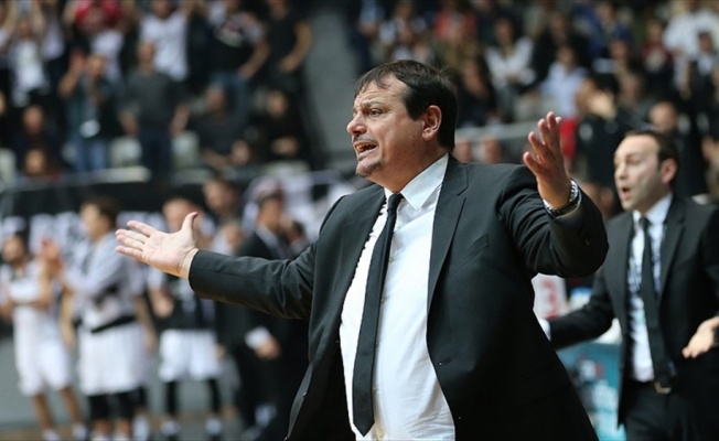 Ergin Ataman'dan taraftara 'küfür' tepkisi