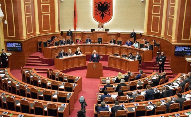 Arnavutluk'ta cumhurbaşkanlığı seçimi 19 Nisan'da yapılacak
