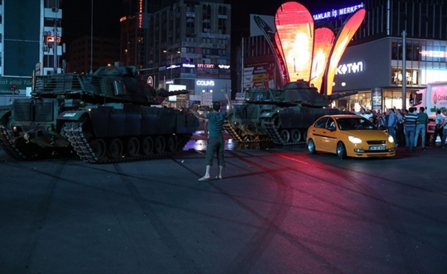 Darbeciler saldırı planında şehri üçe böldü