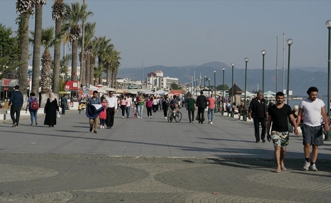 Üç günlük tatil turizmcinin yüzünü güldürdü