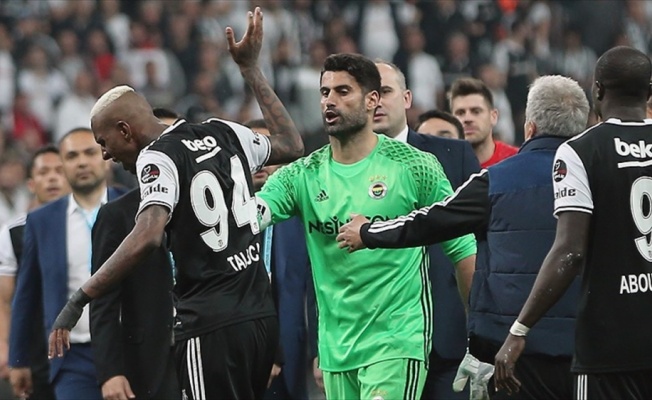 Beşiktaşlı Talisca, PFDK'ya sevk edildi