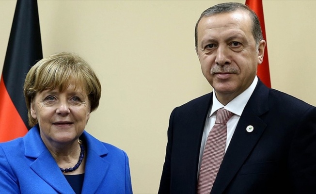 Cumhurbaşkanı Erdoğan, Merkel ile görüştü