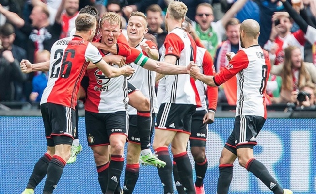 Hollanda'da şampiyon Feyenoord