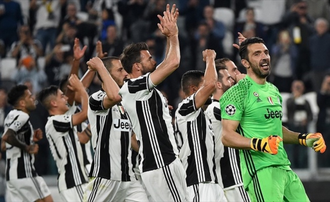 Juventus üst üste 6. şampiyonluğa yakın