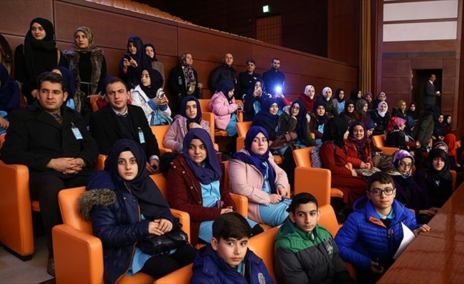 Öğrencilerden Meclise yoğun ilgi