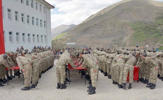 Van'da 371 güvenlik korucusu yemin etti