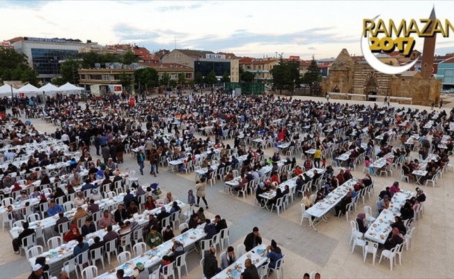 Ahiliğin başkentinde birlik iftarı