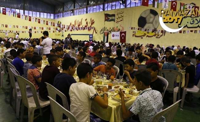 TİKA'dan Ürdün'deki yetimlere iftar programı