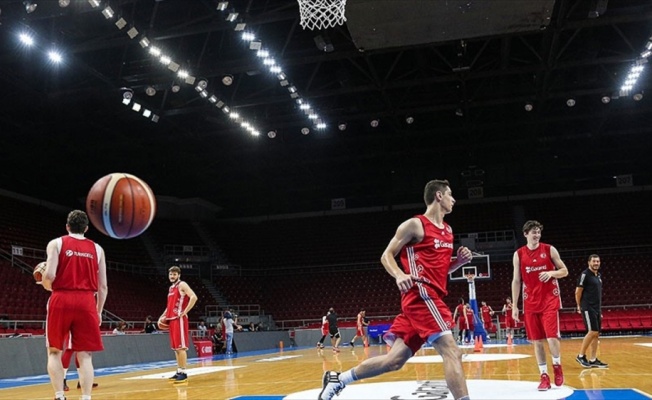 Basketbolda milli mesai başlıyor