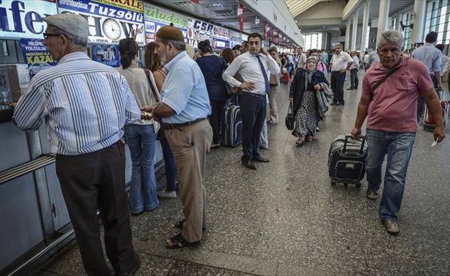 Bayram yoğunluğuna karşı otobüs takviyesi