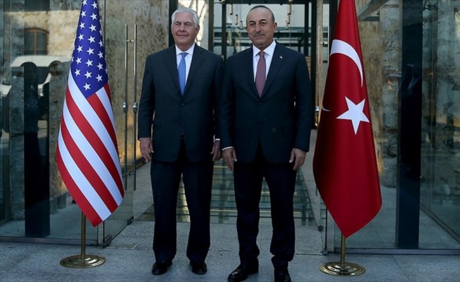 Çavuşoğlu, Amerikalı mevkidaşı Tillerson ile telefonda görüştü