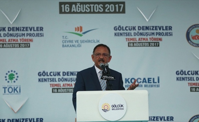 Çevre ve Şehircilik Bakanı Özhaseki: 15 yılda 7,5 milyon konutu dönüştüreceğiz