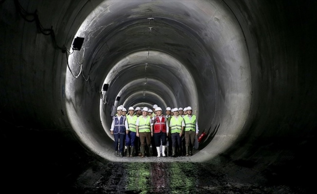 Meci̇di̇yeköy-Mahmutbey metro hattında ışık göründü