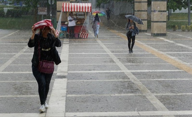 Meteorolojiden kuvvetli yağış uyarısı