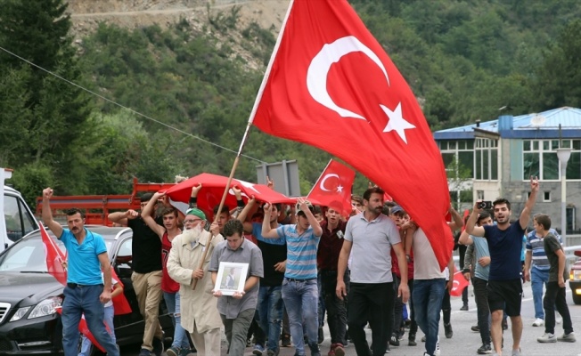 Şehit Eren Bülbül için yürüyüş düzenlendi