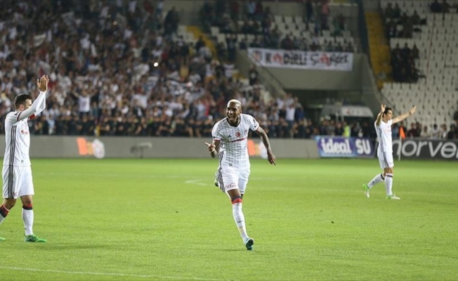 Talisca Beşiktaş'ta mutlu