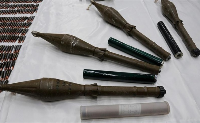 Hakkari'de patlamaya hazır RPG-7 antitank mühimmatları bulundu