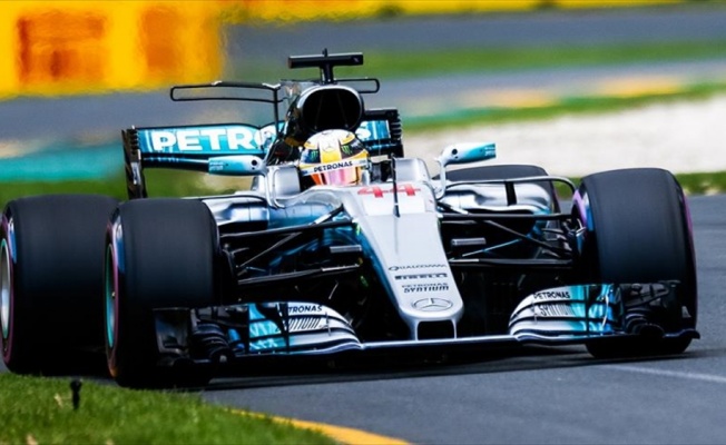 İtalya'da Hamilton pole pozisyonunda başlayacak