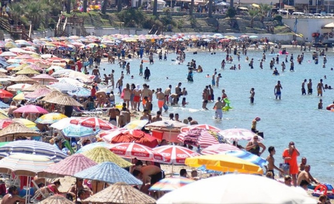 Turizmciler 'çifte bayram' yaşadı