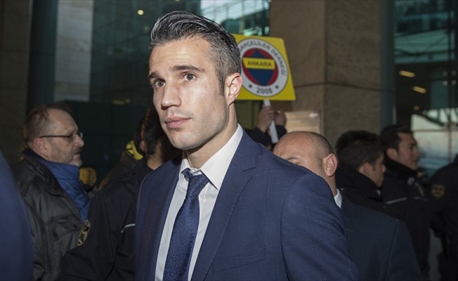 Fenerbahçeli Robin Van Persie ifade verdi