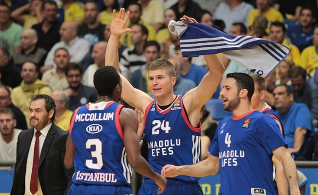 Anadolu Efes haftaya damga vurdu