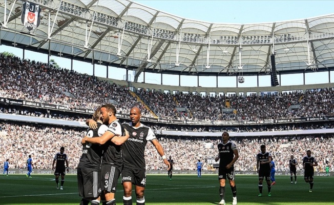 Beşiktaş derbide ilk peşinde