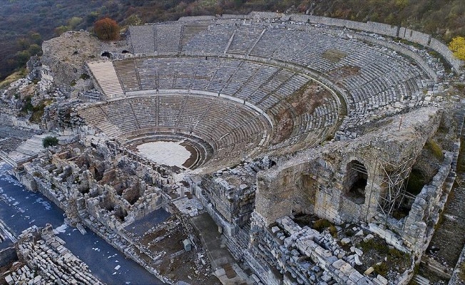 Bir asırdır turist çeken antik kent