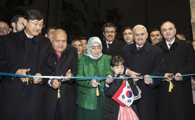 Başbakan Yıldırım büyükelçilik binasını 'Ayla' ile açtı