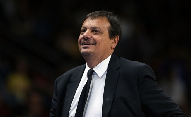 Ergin Ataman Anadolu Efes'te