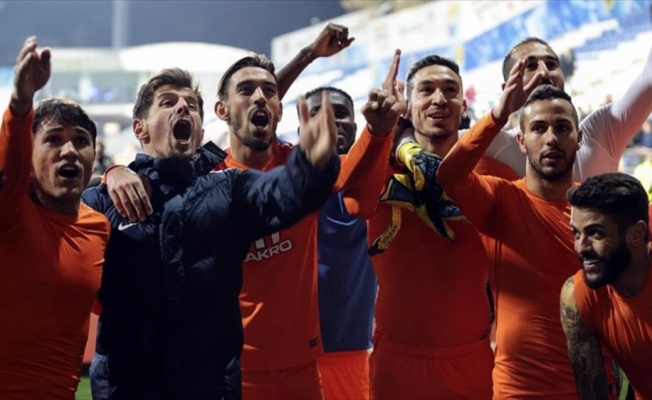 Süper Lig'de ilk yarının lideri Medipol Başakşehir