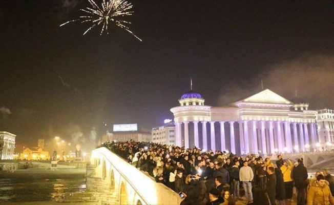 Balkan ülkelerinde yeni yıl coşkuyla karşılandı