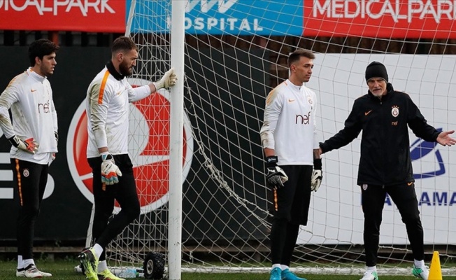 Galatasaray'da Taffarel göreve başladı