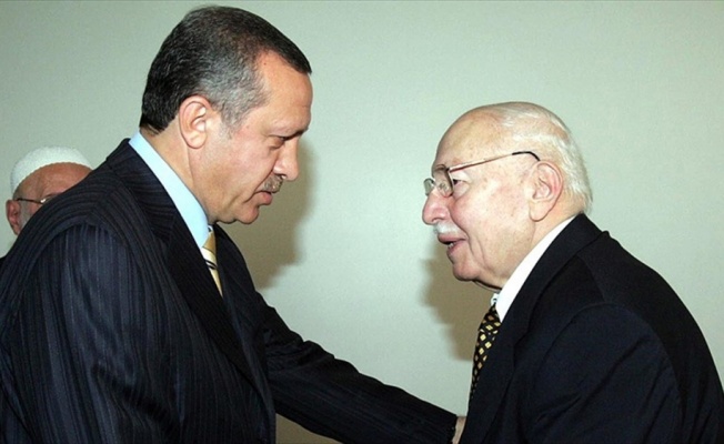 Cumhurbaşkanı Erdoğan'dan Necmettin Erbakan mesajı