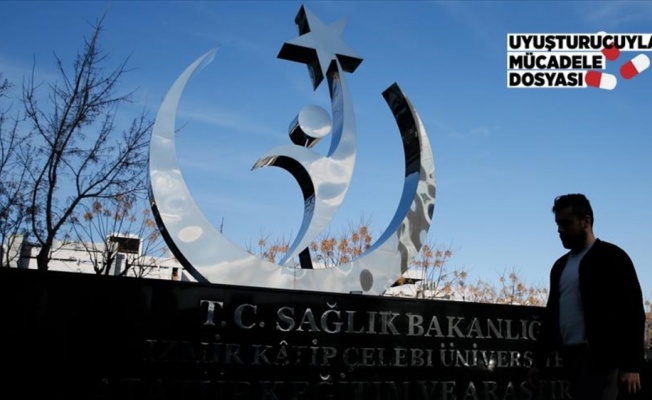 Bağımlılıktan kurtulan genç uyuşturucuya savaş açtı