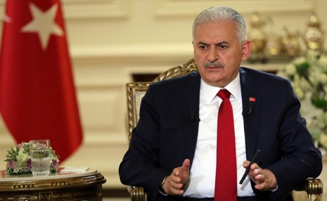 Başbakan Yıldırım: ABD teröristlerle iş birliğinden vazgeçmelidir