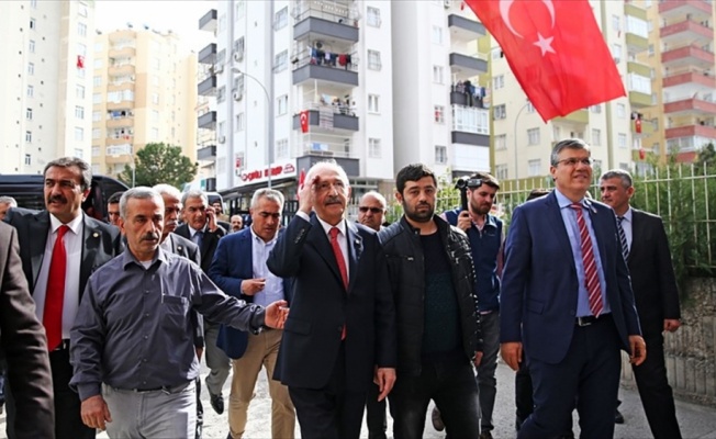 CHP Genel Başkanı Kılıçdaroğlu'ndan şehit ailesine taziye ziyareti