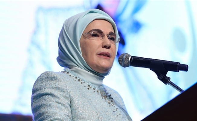 Emine Erdoğan'dan 'koruyucu aile' açıklaması