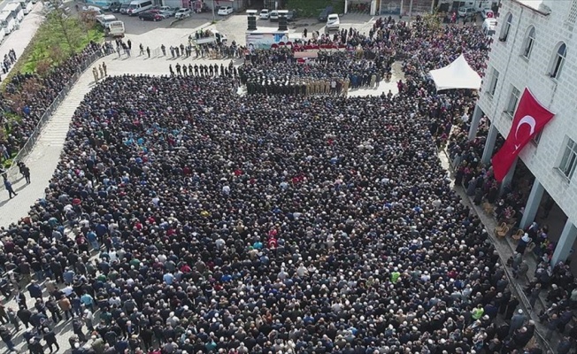 Şehit Jandarma Uzman Çavuş Tokur son yolculuğuna uğurlandı