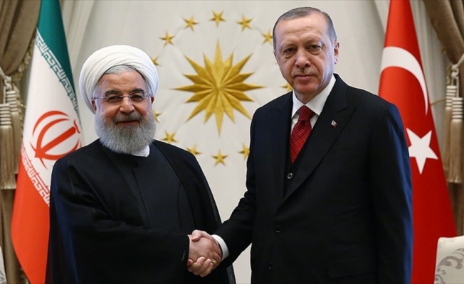 Erdoğan ile Ruhani Suriye'yi görüştü