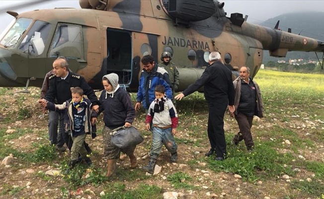 Kaybolan kardeşler birbirine sarılı bulundu