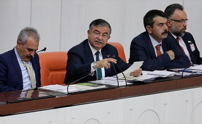 Bakan Yılmaz'dan 'öğretmen alımı' açıklaması