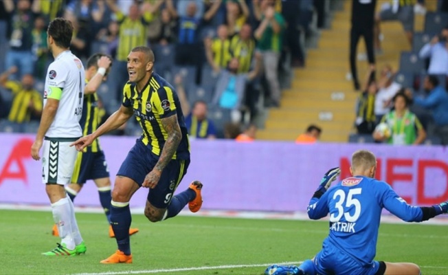 Fenerbahçe sezonu 2. sırada tamamladı