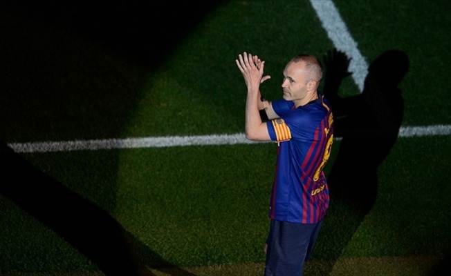 Iniesta, Japonya'ya gidiyor