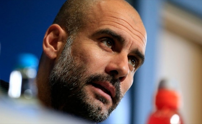 Manchester City Guardiola'nın sözleşmesini uzattı