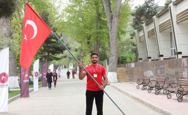 Milli Güreşçi Taha Akgül: Alnımızın akıyla çıktık