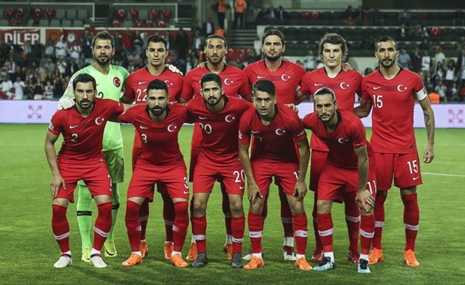 Türkiye FIFA sıralamasında geriledi