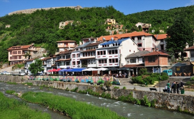 'Yetimin Kulesi - Tahta Kılıç'ın çekimleri Kosova'da yapılacak