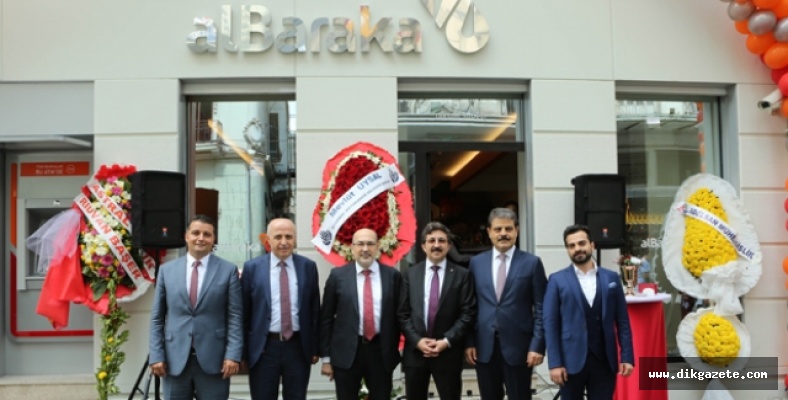 Albaraka Türk Taksim'de yeni şubesini açtı
