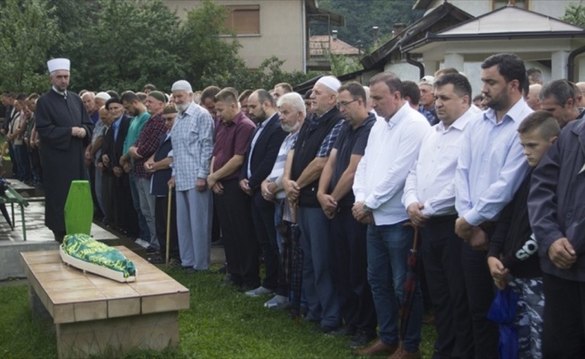 Bosnalı Arslan bebek toprağa verildi